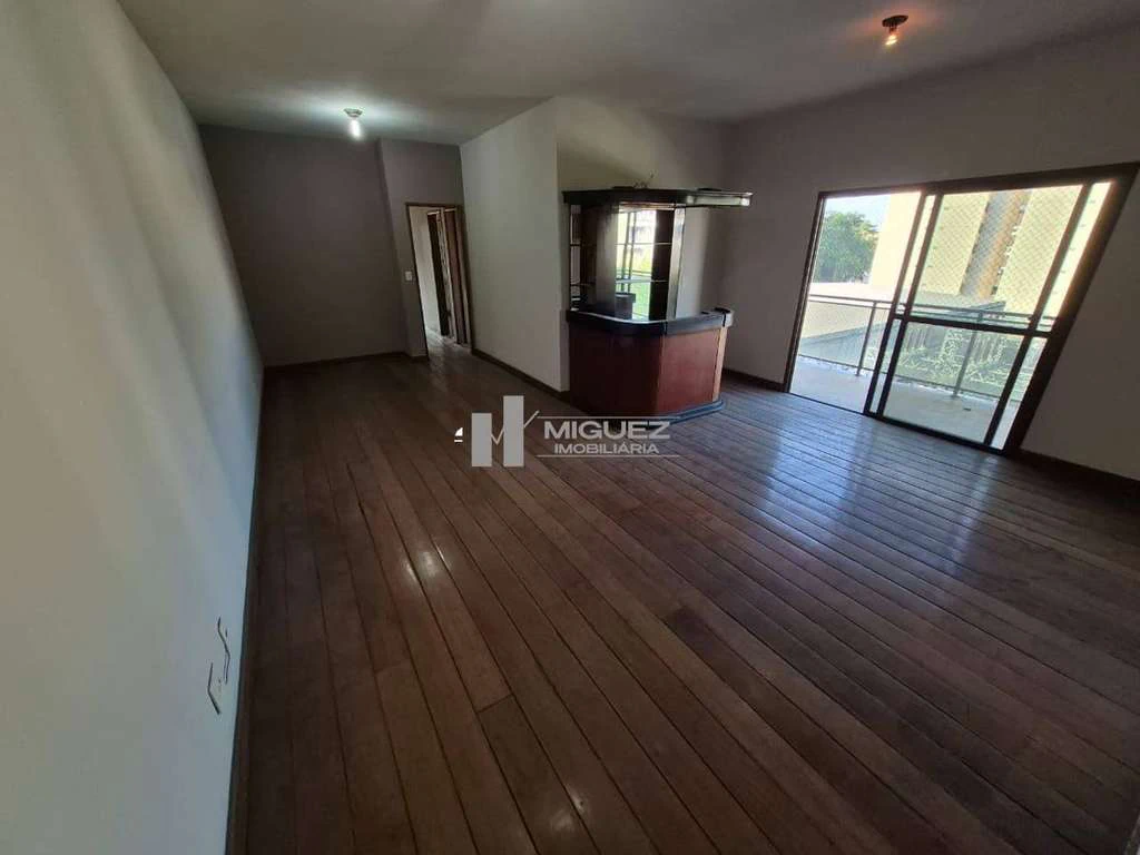 Rental apartment with 4 bedrooms and 1 en-suite 124 m² — photo 4
