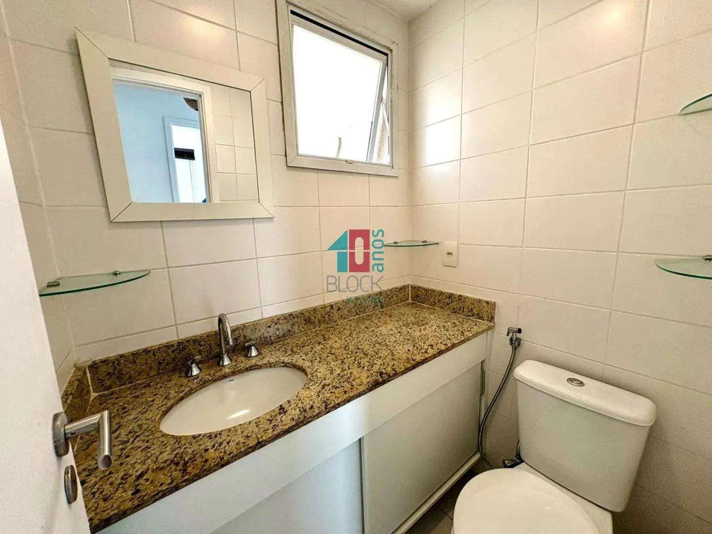 71 m² apartment with 2 bedrooms and 1 en-suite — photo 12