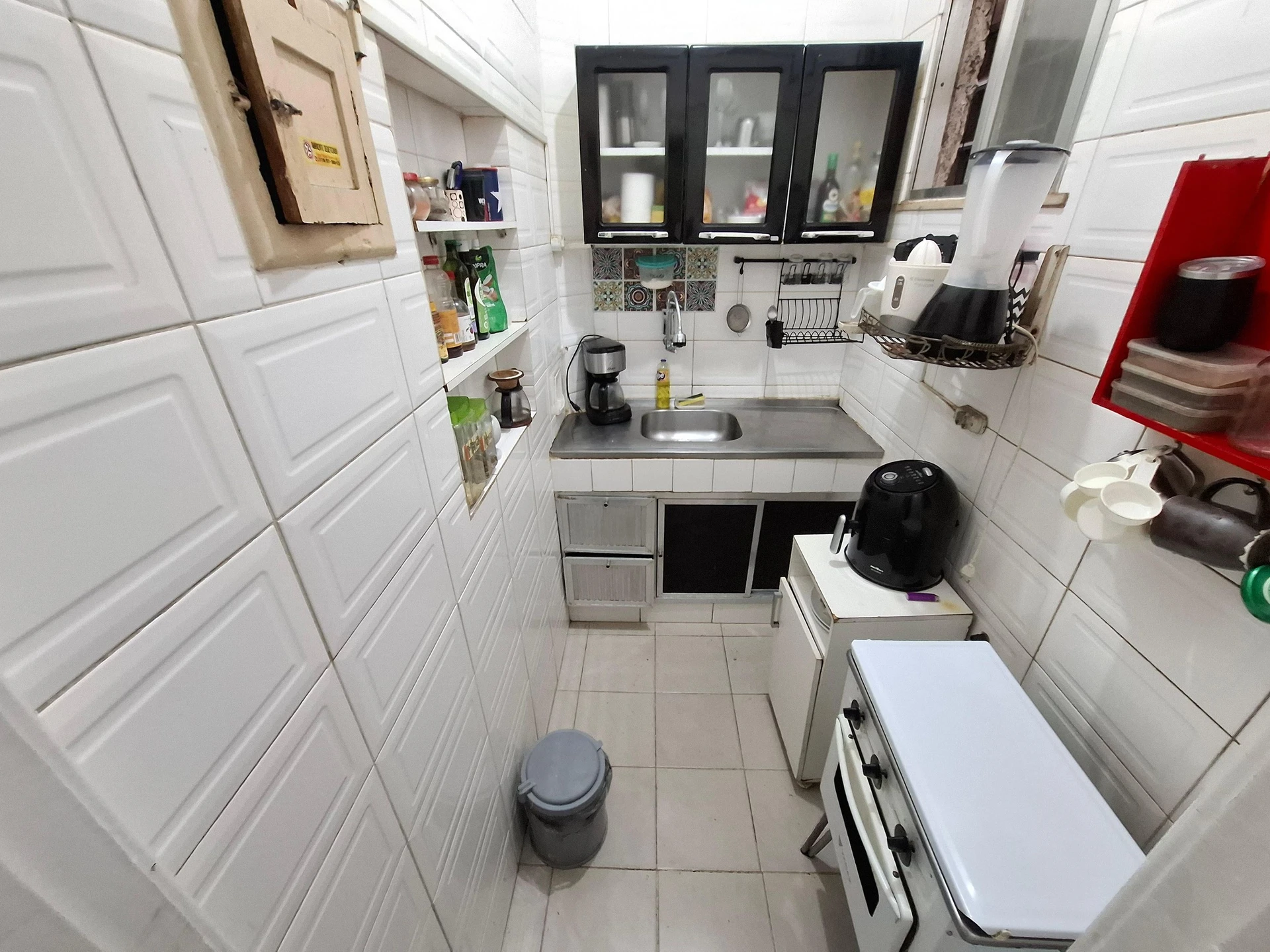 1 quarto e janelas do piso ao teto: apartamento de 44 m² — photo 3