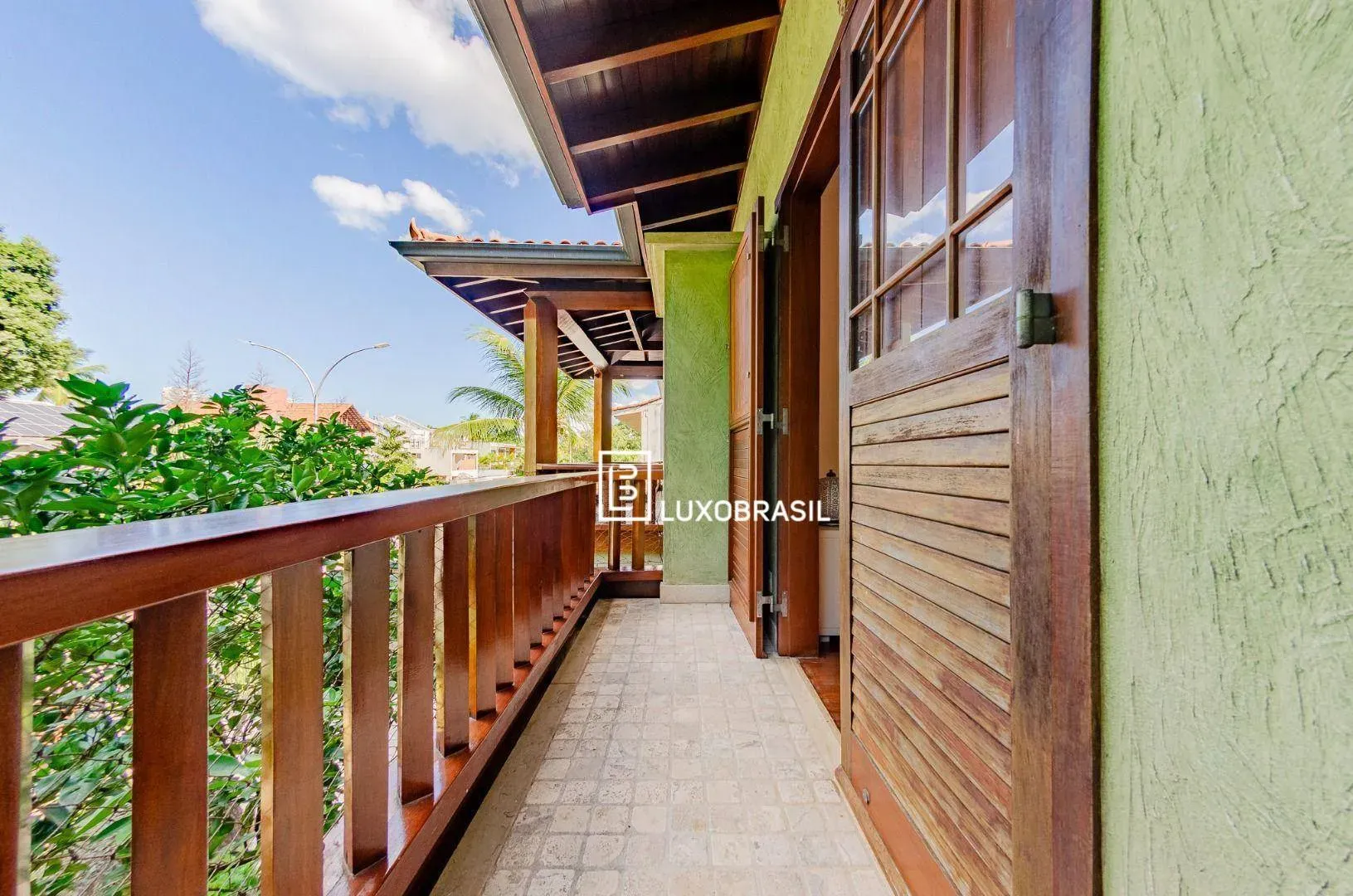 Furnished house with 6 en-suite bedrooms and 9 parking — photo 39
