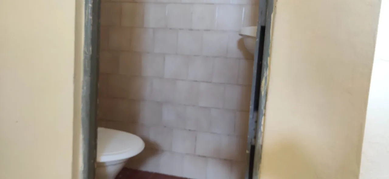 1-bedroom apartment with tiled living and kitchen — photo 5