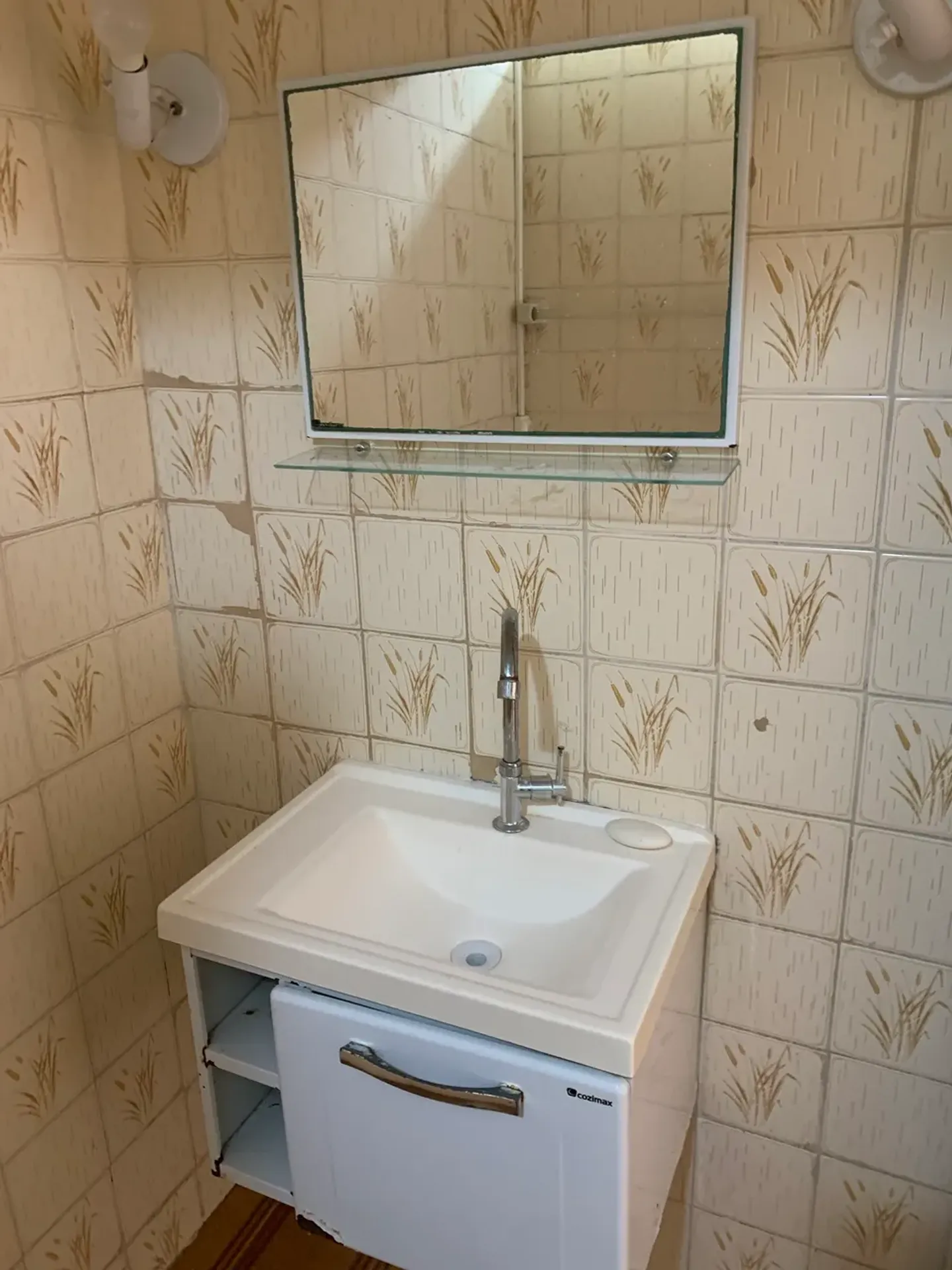 Monoambiente con piso de madera o laminado en Rio de Janeiro — photo 11