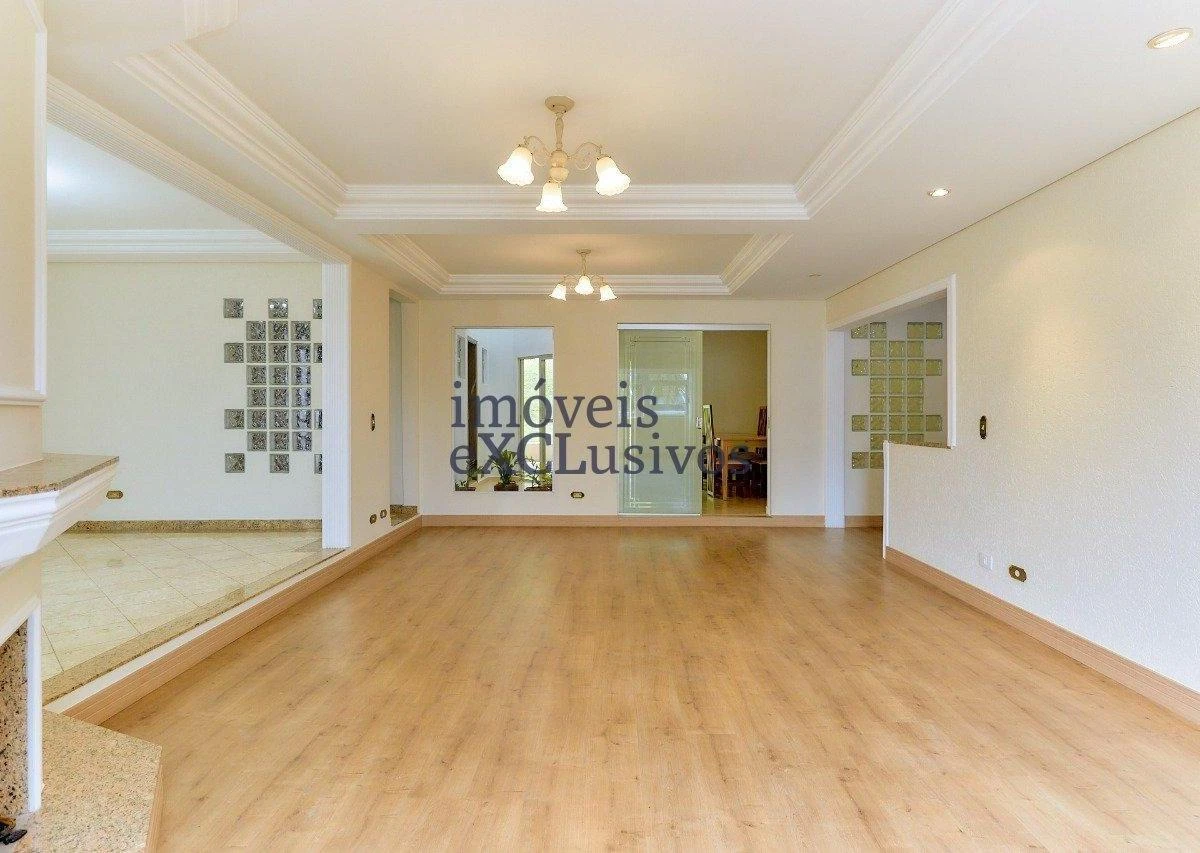 Ванна та 5 спалень: будинок 500 м² — photo 8