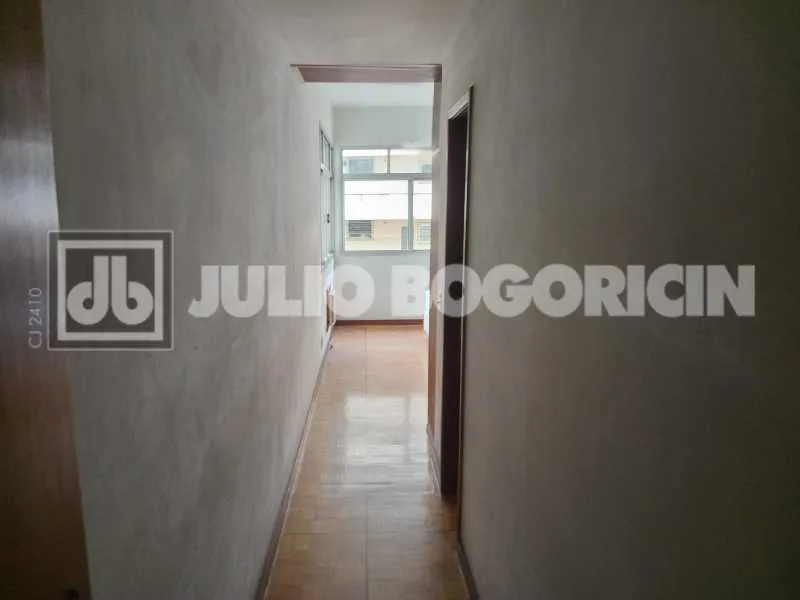 140 m² apartment on the 3rd floor with 1 en-suite — photo 21