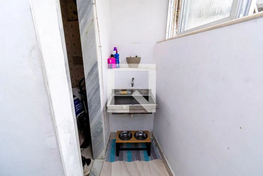 2-bedroom apartment with a washing machine — photo 37