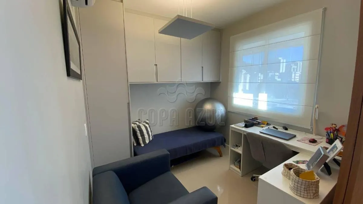 Mountain view in a 3-bedroom apartment, 80 m² — photo 10