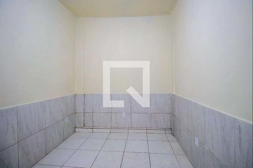 Apartamento de 1 quarto com cozinha fechada e 36 m² — photo 16