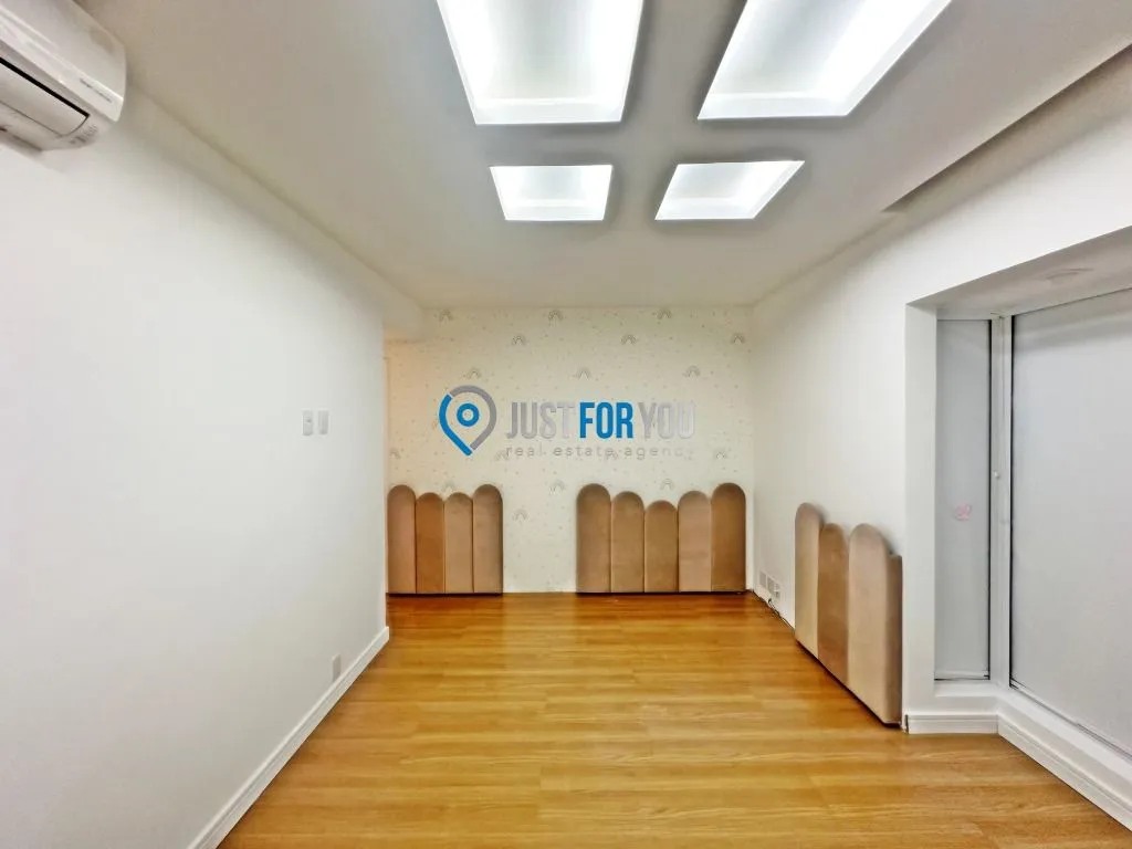 3-bedroom apartment with 5 bathrooms and 370 m² — photo 18