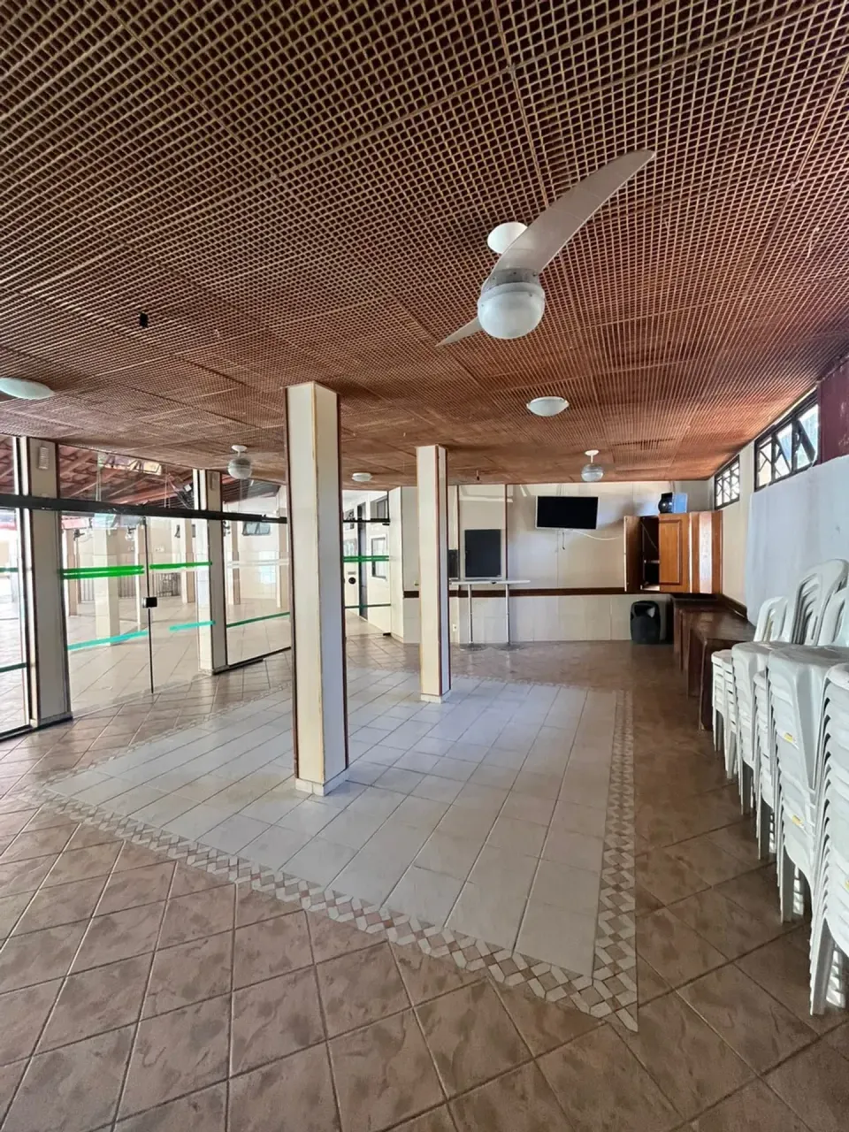Unfurnished 66 m² apartment with 3 bedrooms — photo 15