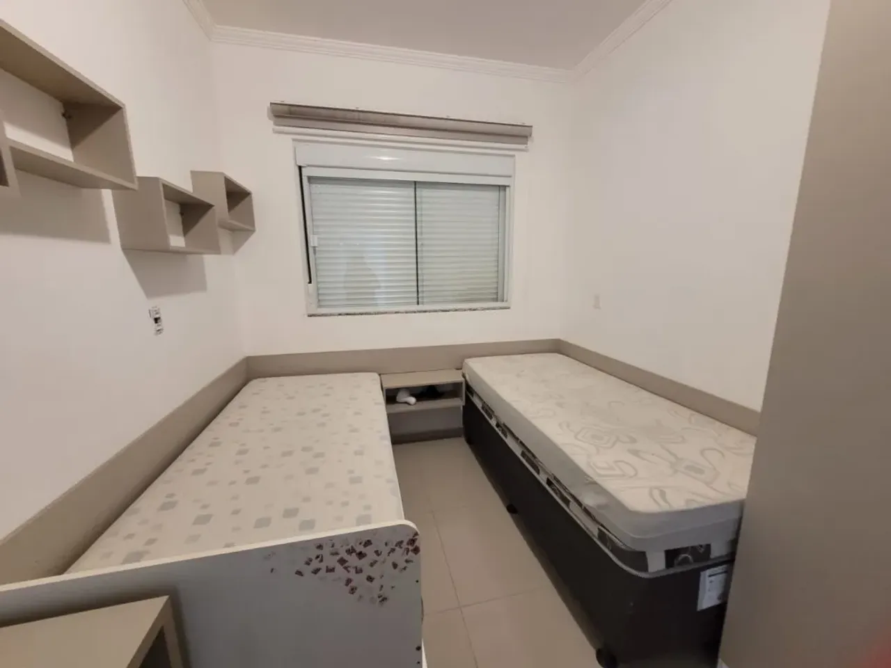 Apartamento mobiliado com 2 quartos e varanda — photo 3