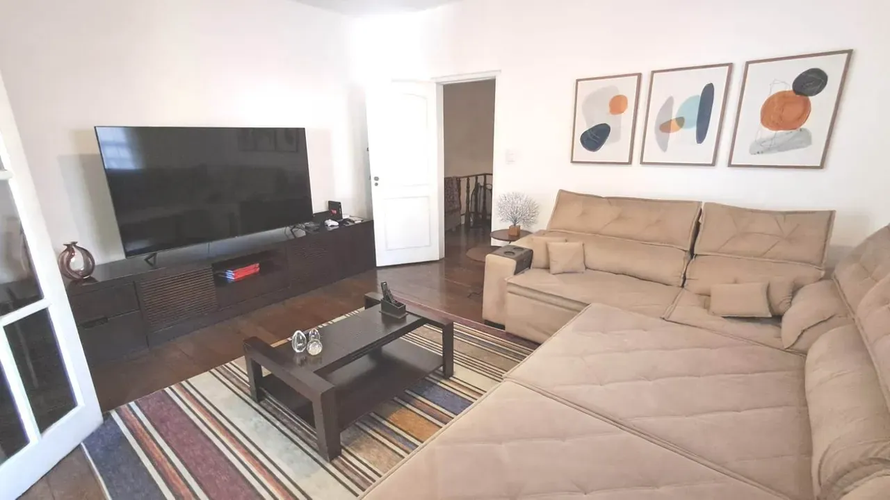 4-bedroom house with a home office — photo 12