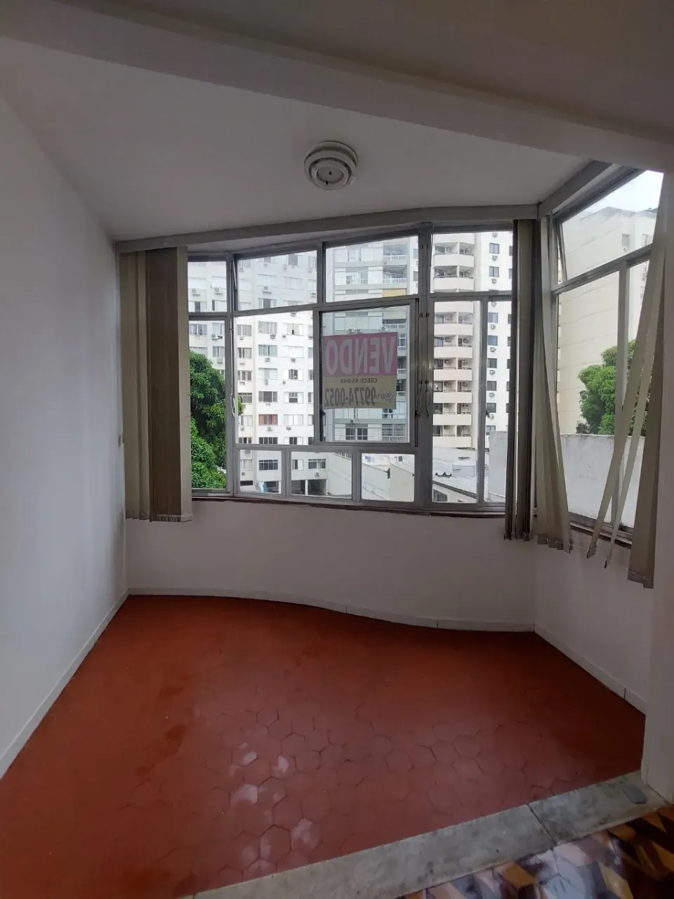 3-bedroom apartment with built-in wardrobes — photo 3