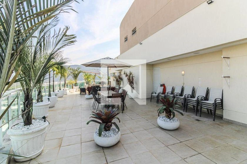 Apartamento para locação com 4 quartos e 160 m² — photo 25