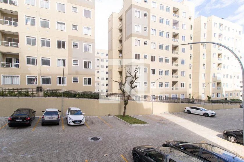 Apartamento de 2 quartos em condomínio com piscina — photo 17