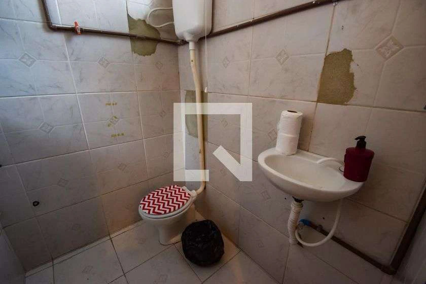 Дом с 4 спальнями, 3 парковками и частным садом — photo 21