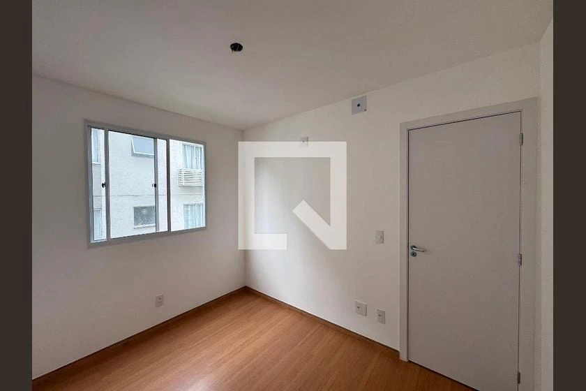 2-bedroom apartment with fitted kitchen cabinets — photo 23