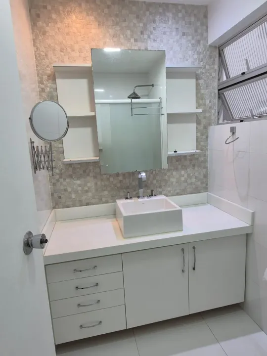 90 m² apartment with 2 bedrooms and a balcony — photo 16