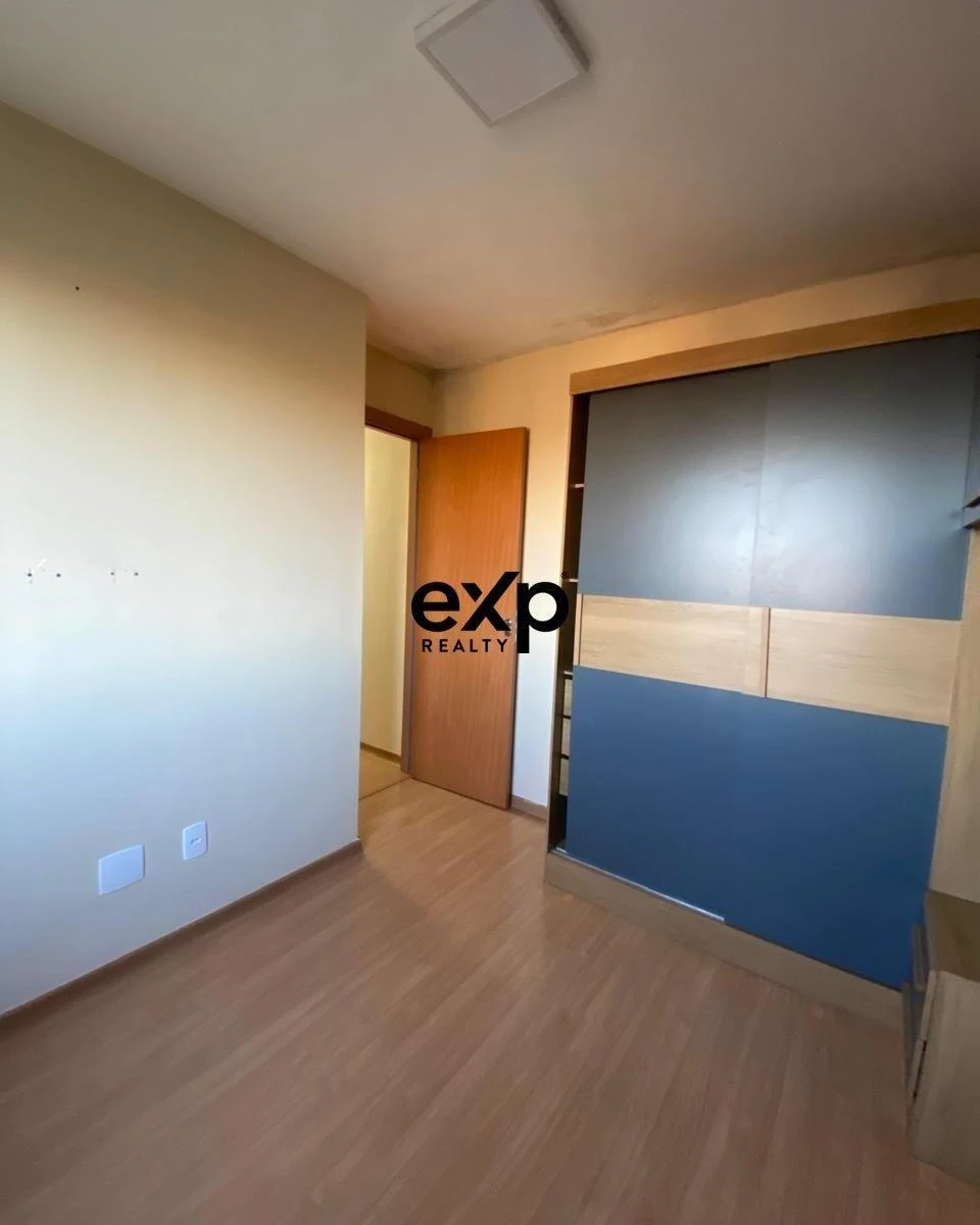 Apartment, 42 m², with wood or laminate floors — photo 7