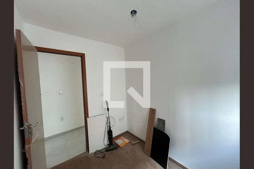 2-bedroom apartment in a building with a pool — photo 16