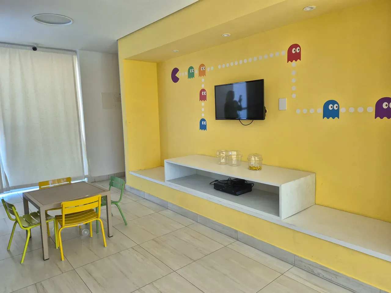 Furnished apartment, 136 m², with a private BBQ — photo 35