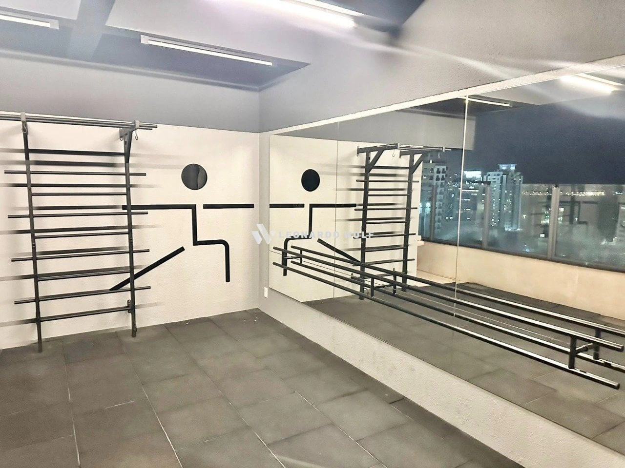 Washing machine in a one-bedroom apartment, 58 m² — photo 9