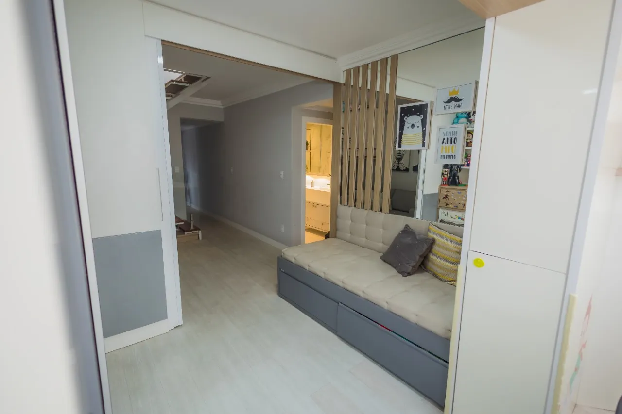 Apartamento mobiliado com 4 quartos e 230 m² — photo 37