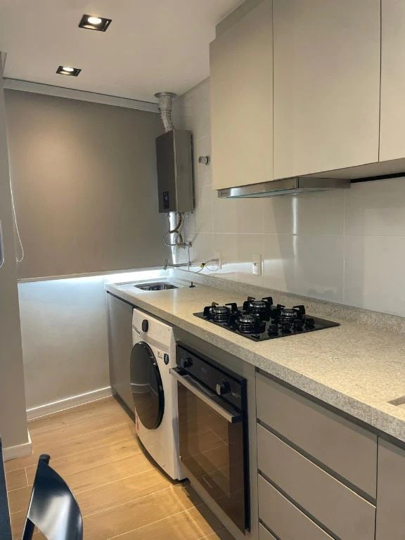 Furnished studio of 38 m² with 1 bedroom and 1 parking space — photo 4
