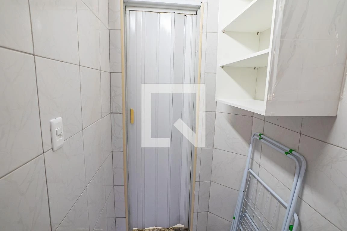 Furnished apartment with private garden and 2 bedrooms — photo 38