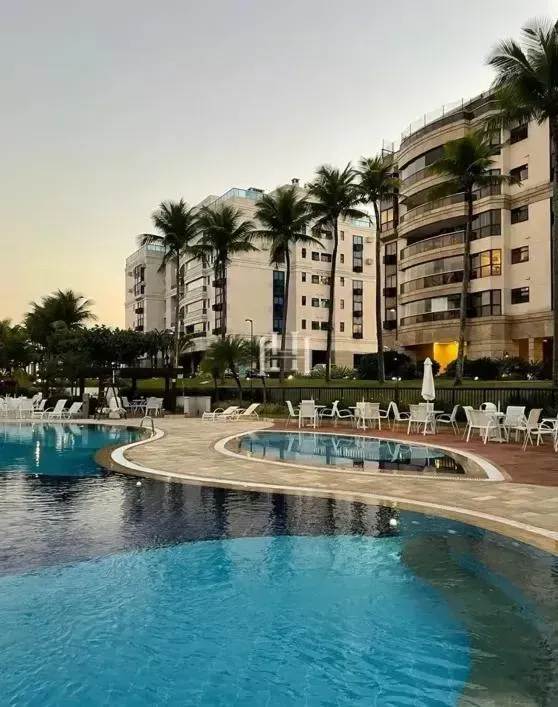 Apartamento mobiliado com 3 quartos e 261 m² — photo 17