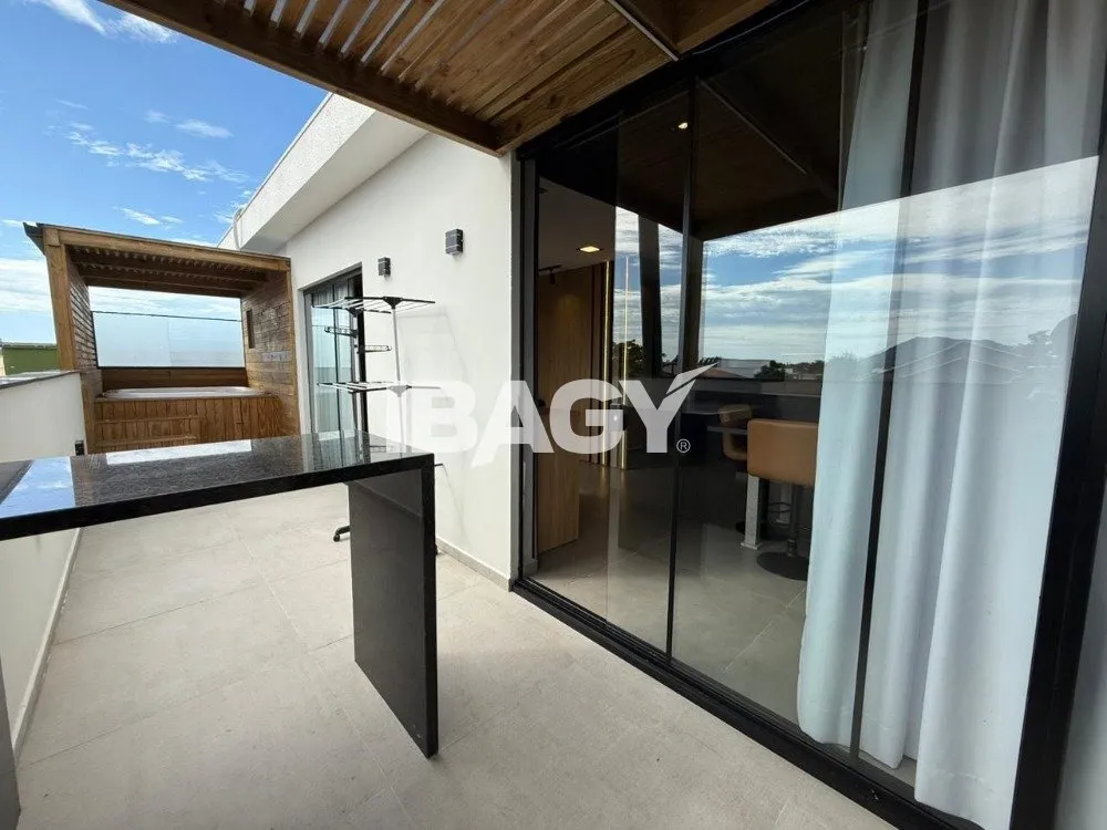 Furnished apartment, 56 m², with a water view — photo 7