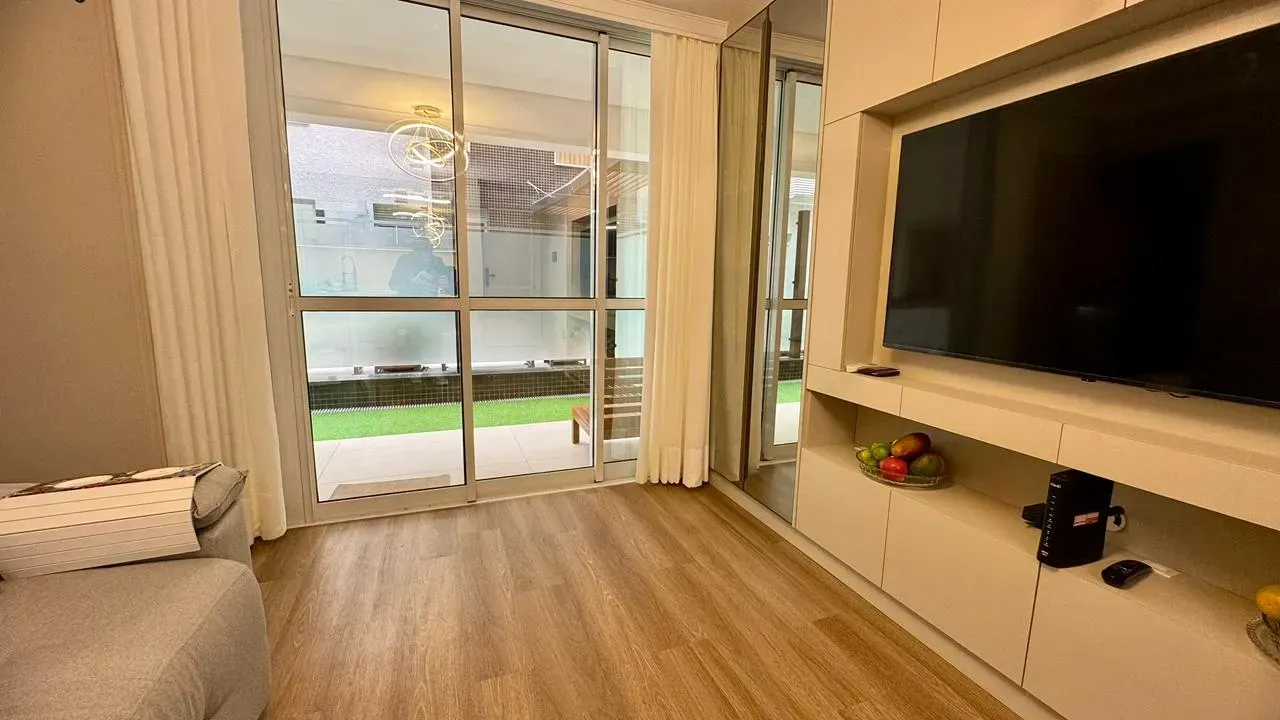 Furnished 2-bedroom apartment with 1 parking spot — photo 14