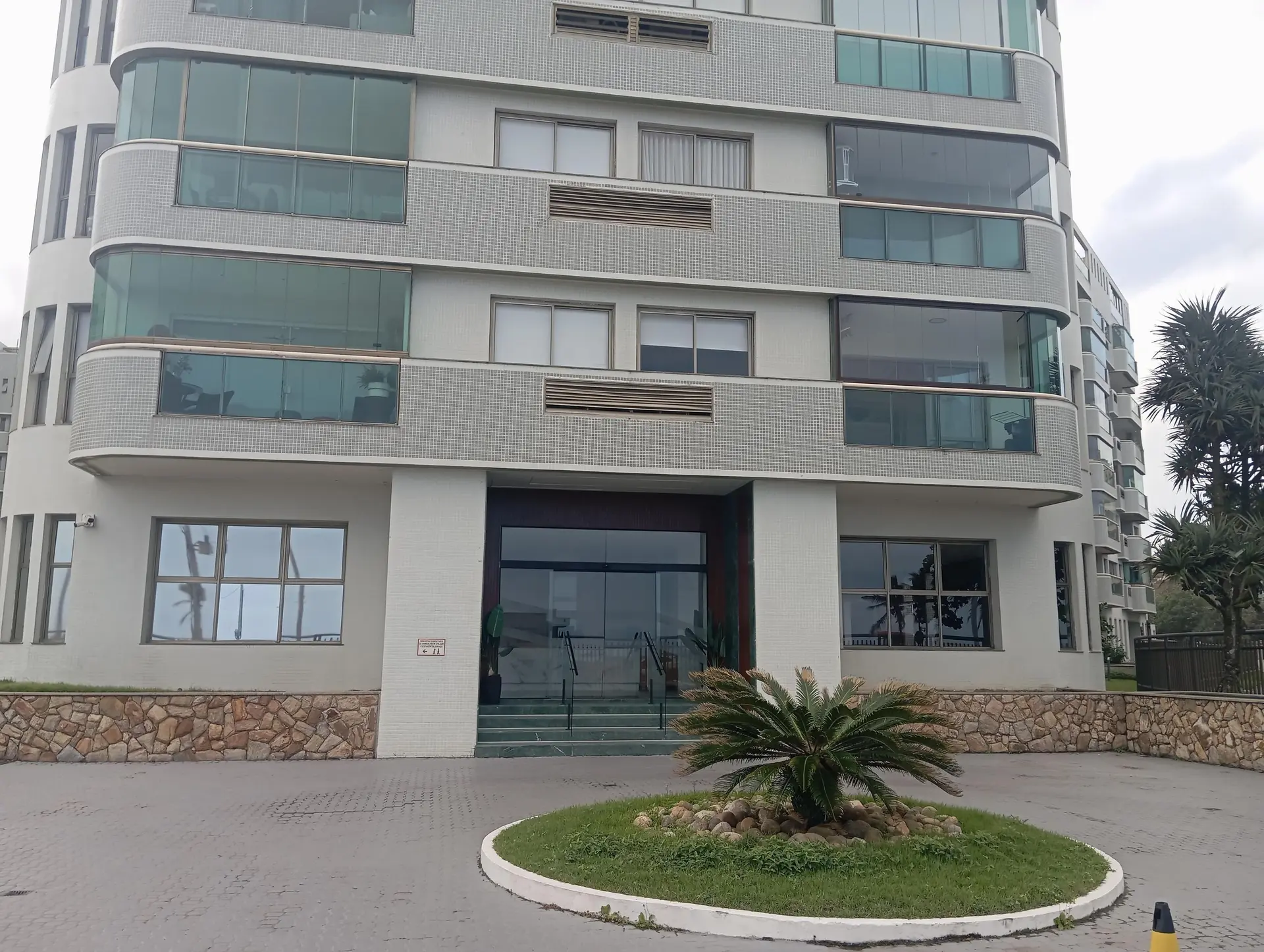Apartamento mobiliado com 1 quarto e varanda fechada — photo 21