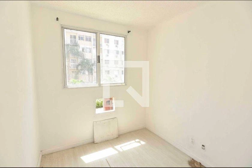 Apartamento de 2 quartos em condomínio com piscina — photo 11