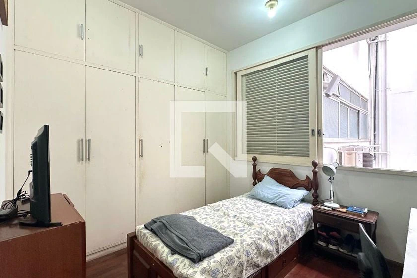 200 m² apartment with a home office and a washing machine — photo 29