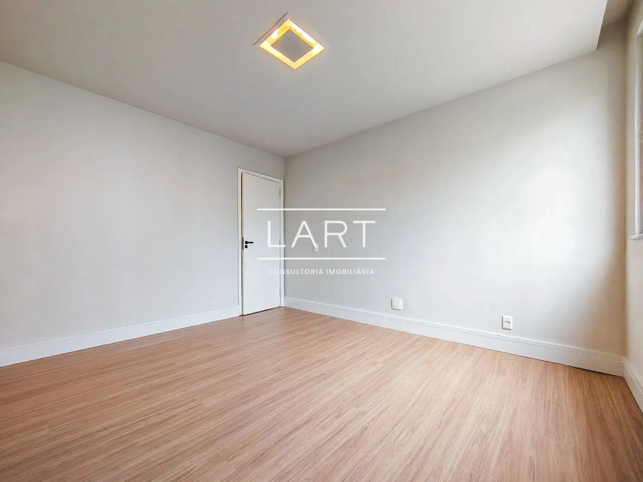 4-bedroom apartment with 138 m² and 2 parking spots — photo 2