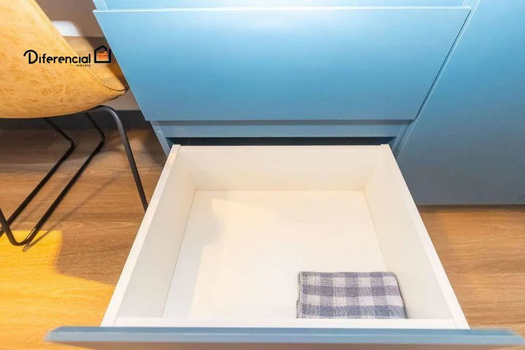 Furnished studio 35 m² with an open-plan kitchen — photo 7