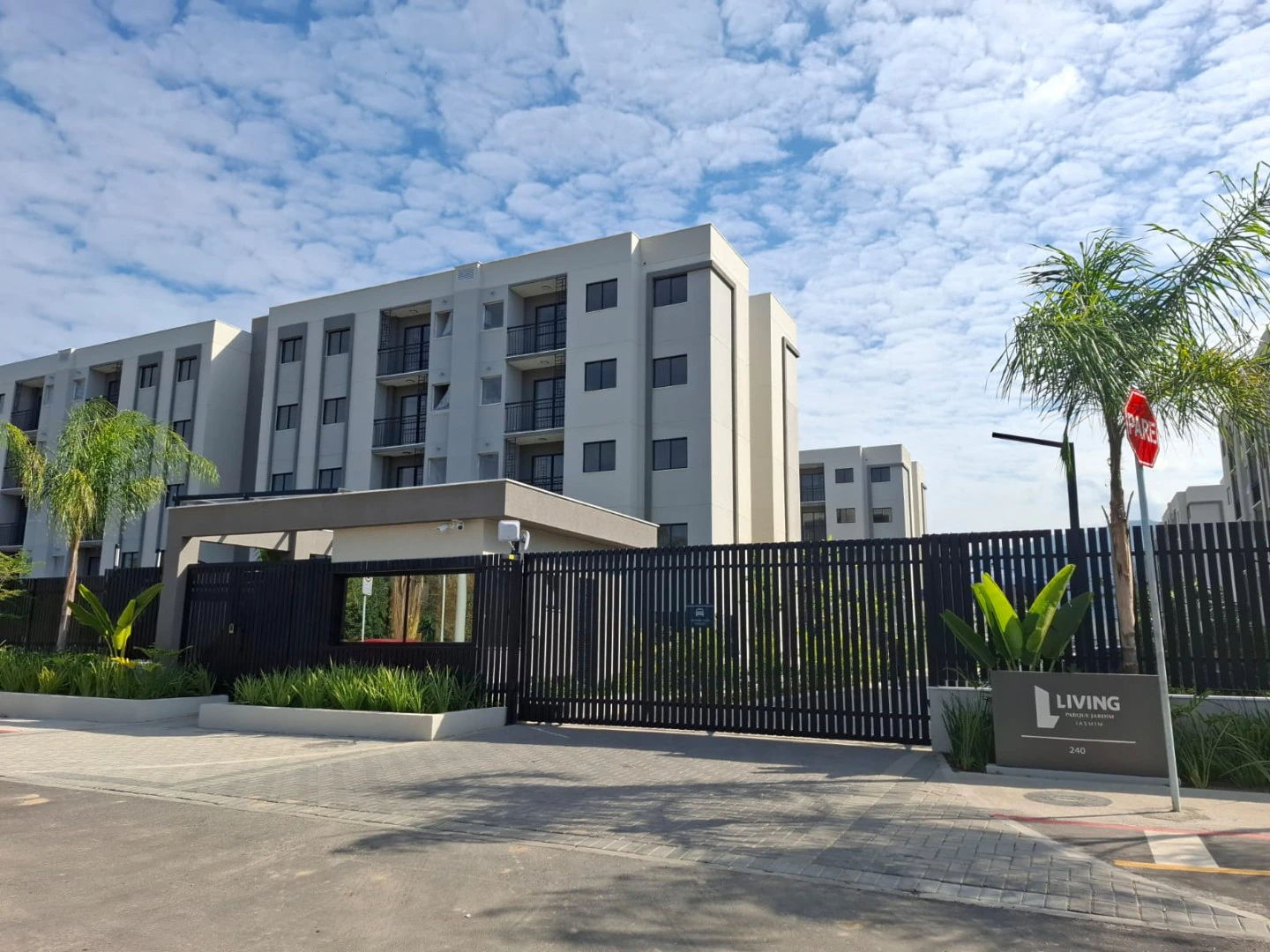 Apartamento de 2 quartos com terraço e 57 m² — photo 2