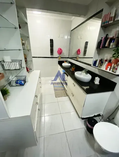 Mountain view in a 4-bedroom house, 220 m² — photo 4