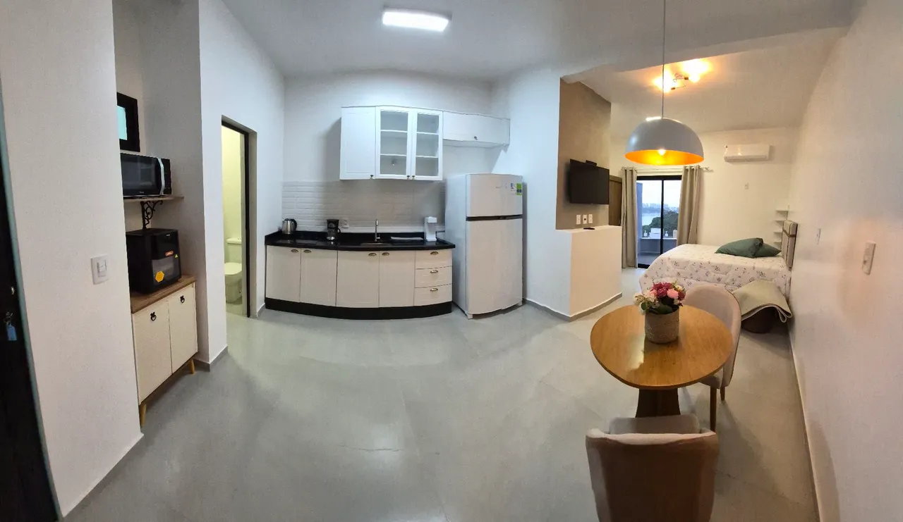 Furnished studio, 35 m², with a water view — photo 2