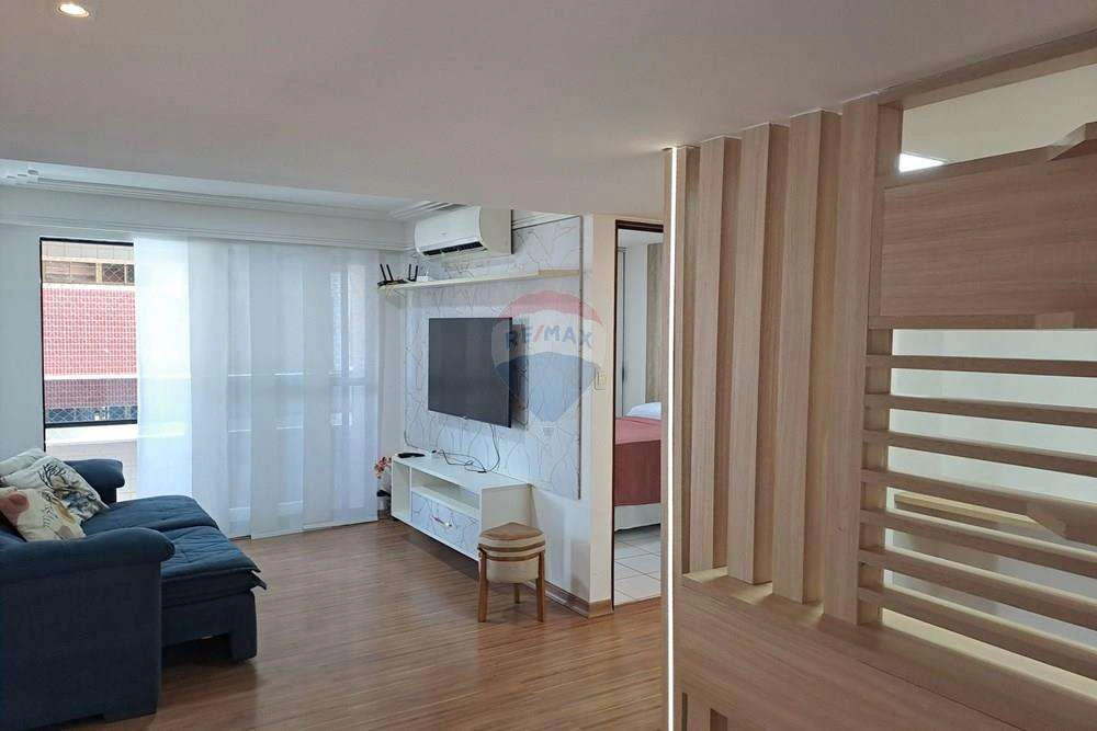 Apartment with 3 en-suite bedrooms and a balcony — photo 3