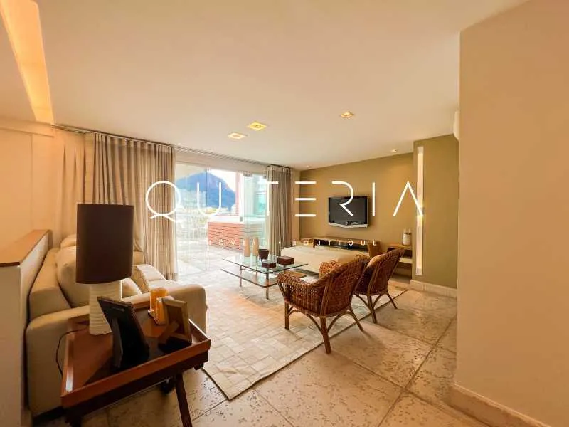 Apartamento duplex com varanda, 3 quartos e 5 banheiros — photo 5