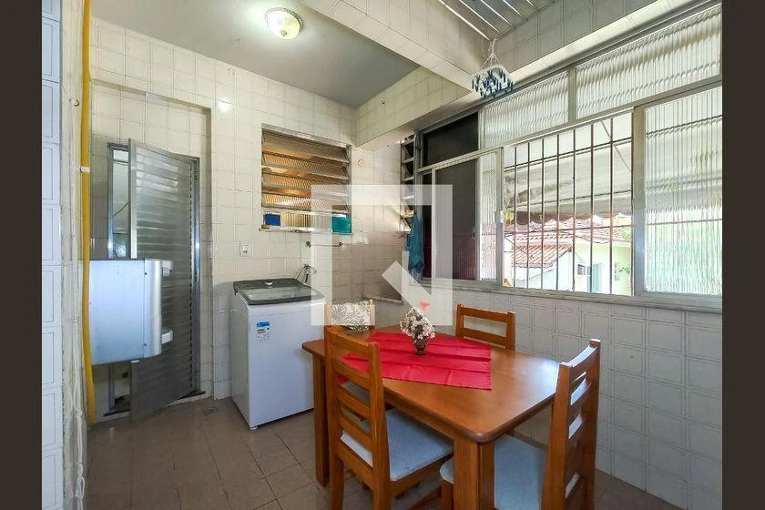 Apartamento com 3 quartos e cozinha fechada — photo 44