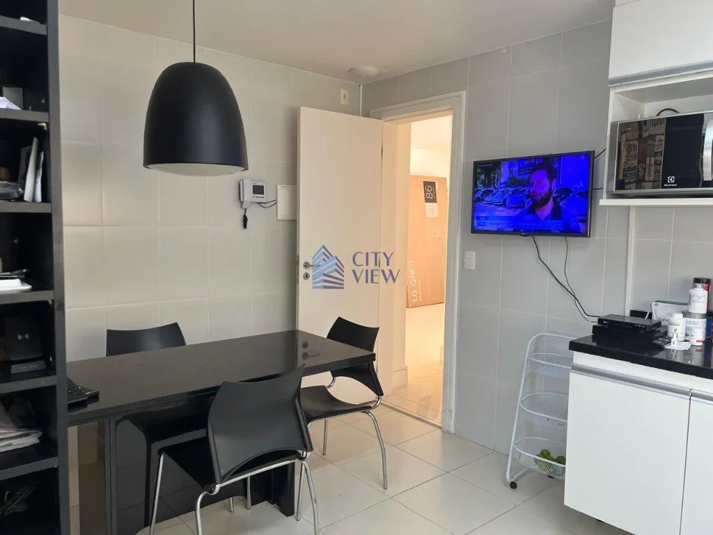 Casa com 3 dormitórios e 4 banheiros de 400 m² — photo 27