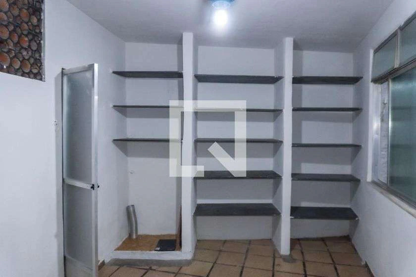 Casa térrea de 60 m² com 1 quarto e área de lavanderia — photo 25