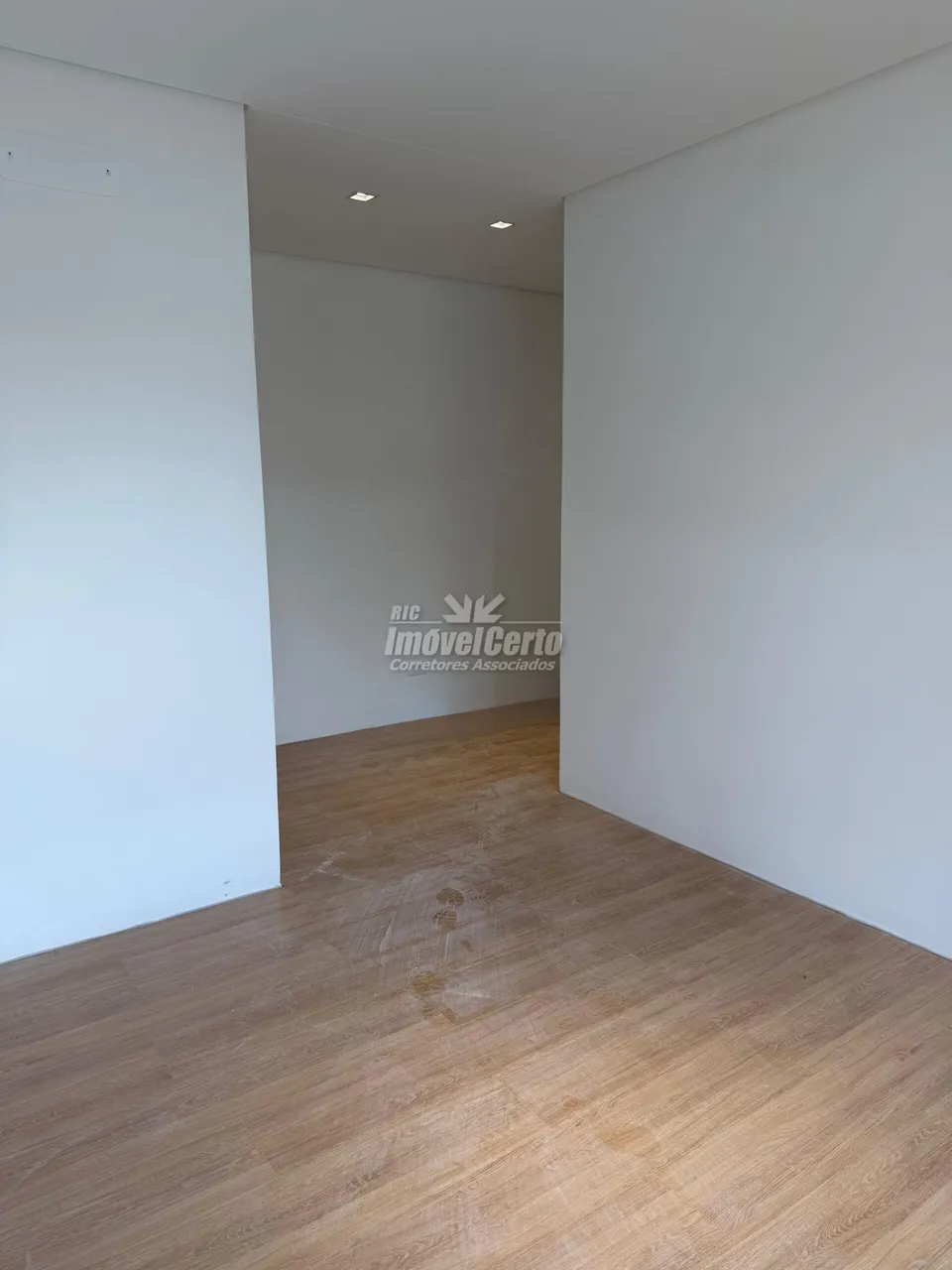 3-bedroom 87.14 m² apartment with 1 parking spot — photo 6