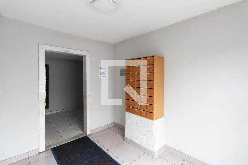 Departamento de 2 dormitorios con balcón cerrado con vidrio — photo 44