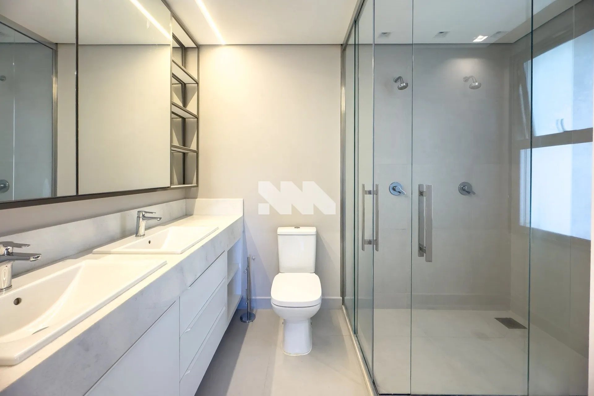 3-suite apartment with 231 m², 2 parking spaces — photo 24