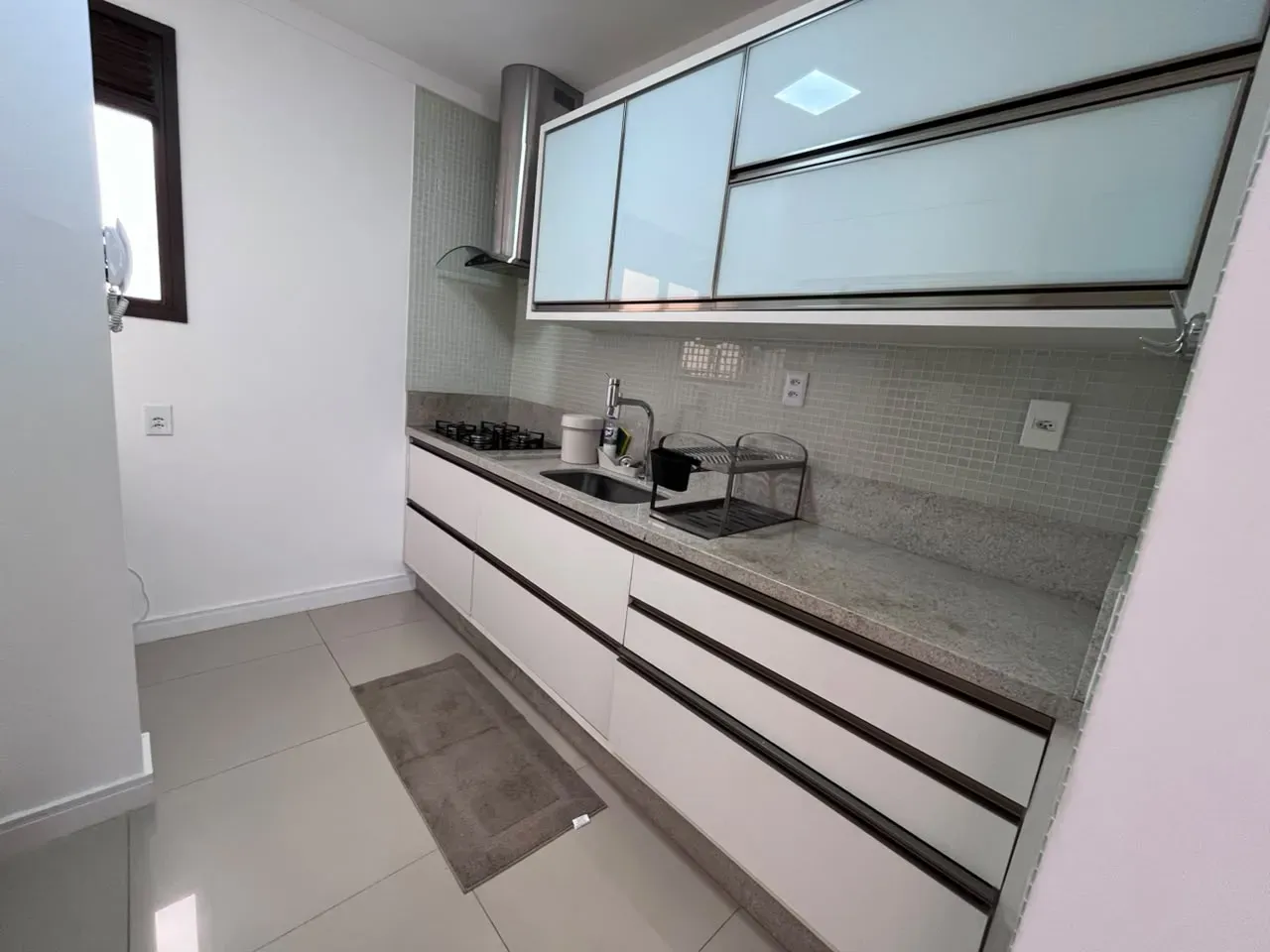 Apartamento no 4º andar com máquina de lavar — photo 6