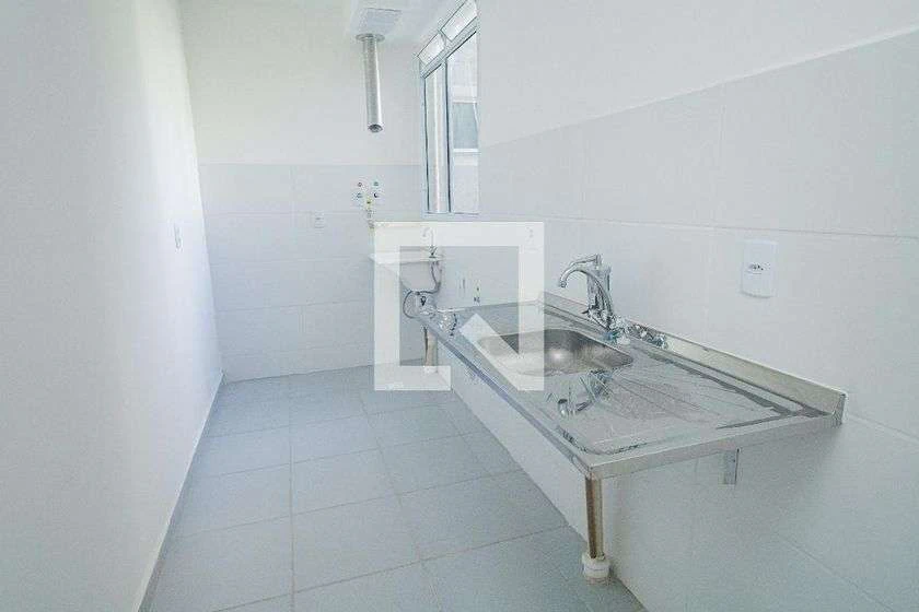 48 m² apartment with a closed kitchen and gas stove — photo 2
