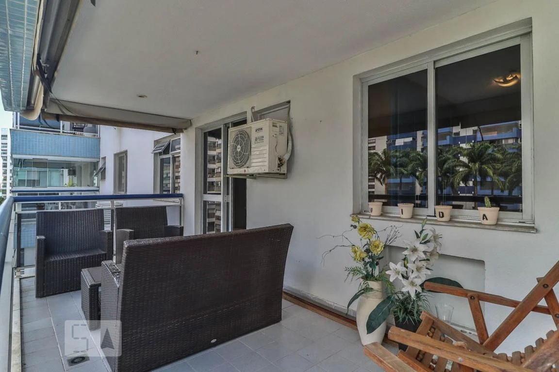 2-bedroom apartment with a home office in Rio de Janeiro — photo 48